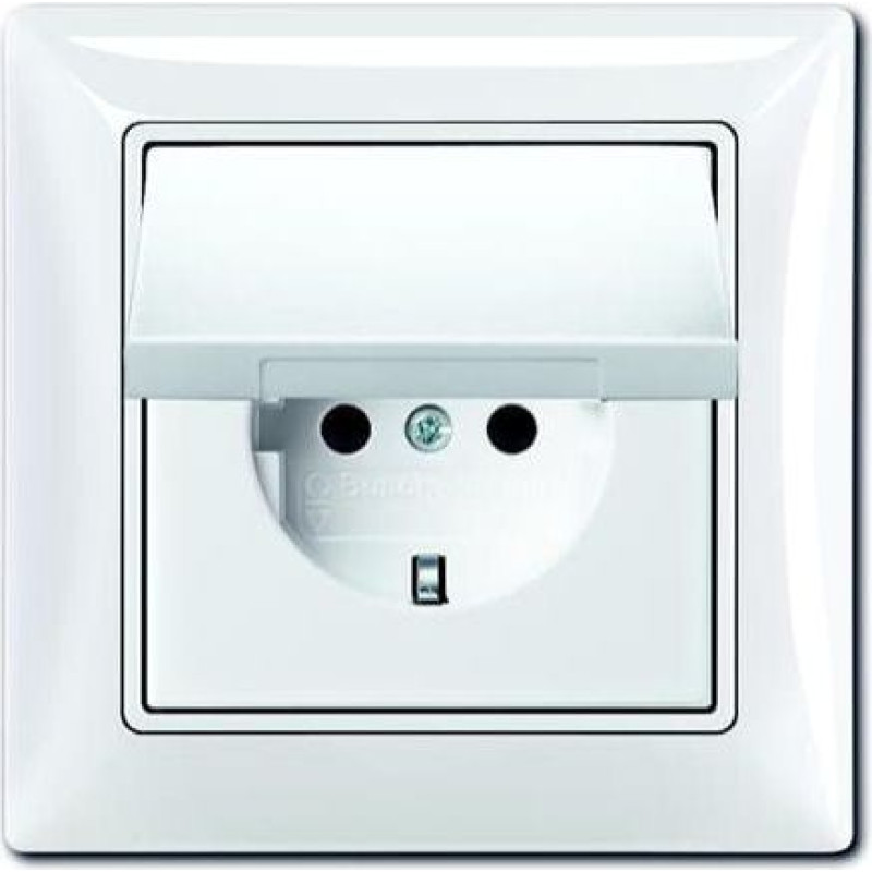 Basic55 balts Rozete 2P+E, ar vāciņu un rāmi IP44