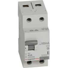RX3 Noplūdes automāts - 2P - 230 V - 40 A - 100 mA - AC tips