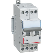 Pārslēdzis CX3 - dubultais divvirzienu - 400 V~ - 32 A - 2 moduļi