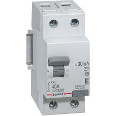 RX3 Noplūdes automāts - 2P - 230 V~ - 40 A - 30 mA - AC tips