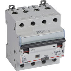 Kombinēts noplūdes automātslēdzis DX3 - 4P - B32 - 6kA - 300mA - AC tips