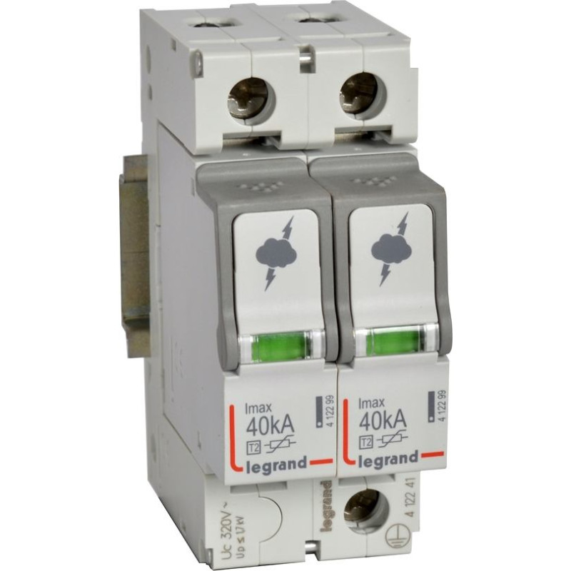 Pārsprieguma novadītājs - T1+T2 - 8 kA - 3P